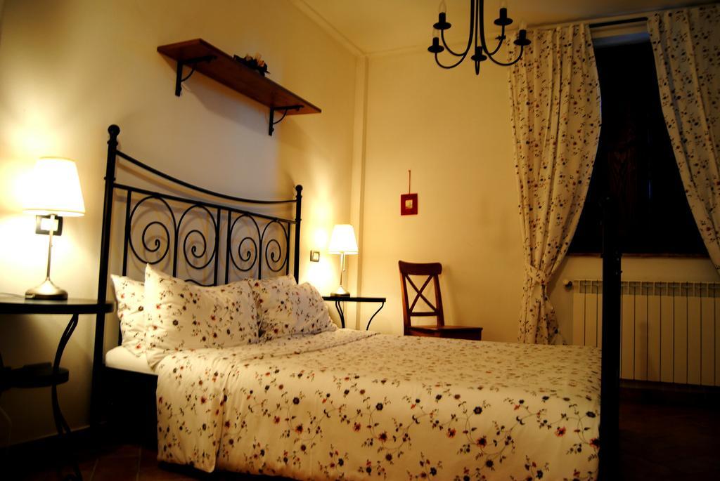 Agriturismo La Fornace Di Poggiano Montepulciano Ruang foto