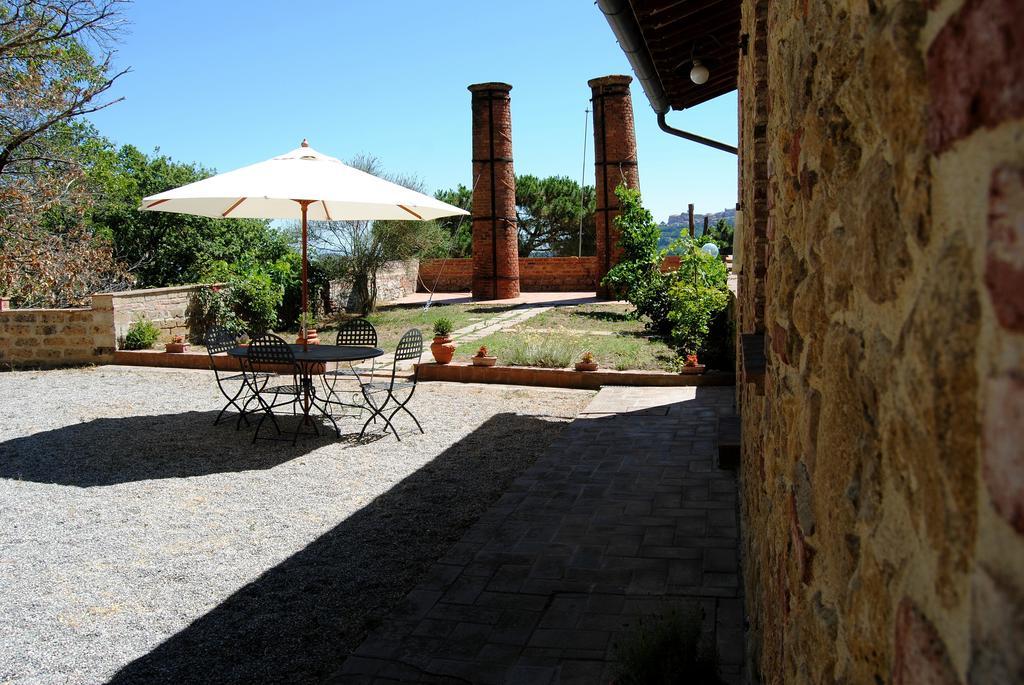 Agriturismo La Fornace Di Poggiano Montepulciano Ruang foto